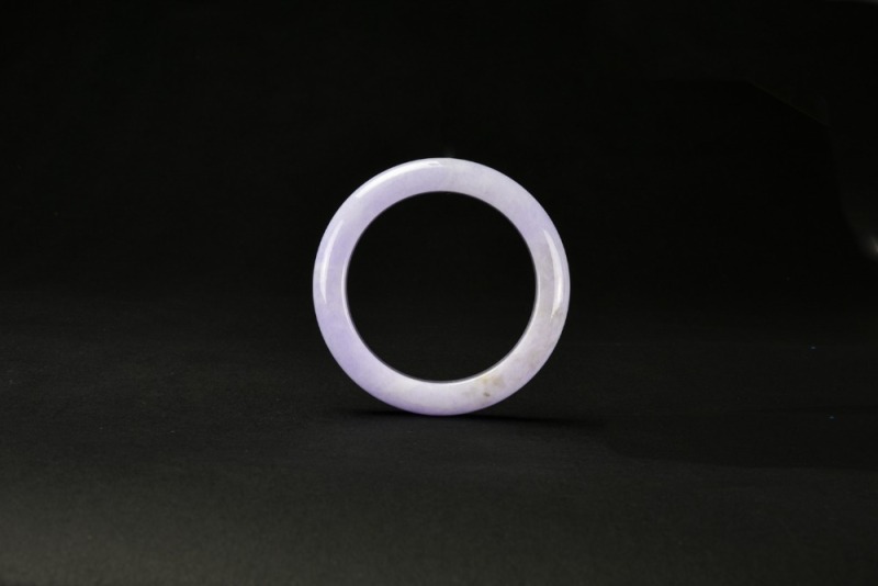 A Lavender Jadeite Bangle