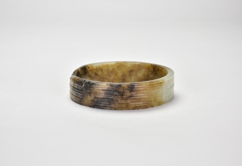 A Large Archaic Jade Ring, Western Zhou
