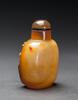 Qing-An Amber Carved ‘Wash Horse’ Snuff Bottle - 4