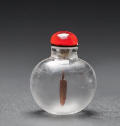 Qing - A Crystal Rock Snuff Bottle