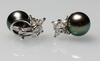 A Pair Of Black Pearl Earrings - 4