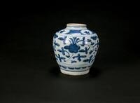Ming Tianqi-A Blue And White Flowers Jug