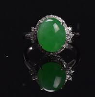 An Bright Apple Green Jadeite Diamond Ring