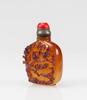 An Agate Carved &#8216;Magpie&#8217; Snuff Bottle - 4