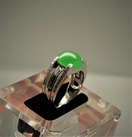 A fine apple green Jadeite diamond ring