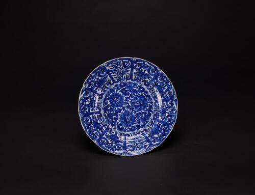 Kangxi- A Blue And White‘Flowers’Plate With Mark”