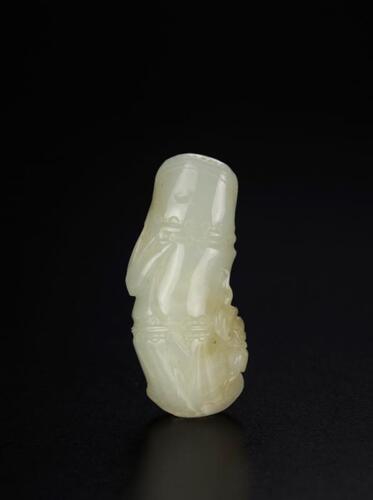 A White Jade Carved Bamboo Pandent