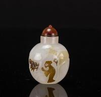 Qing-A Carved Agate Snuff Bottle