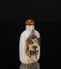 Qing- A Carved Agate Snuff Bottle - 2