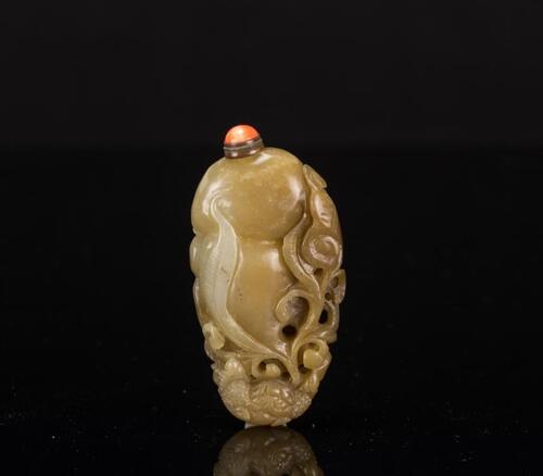 Qing - A Yellowish Jade Carved "Gourd’" Snuff Bottle
