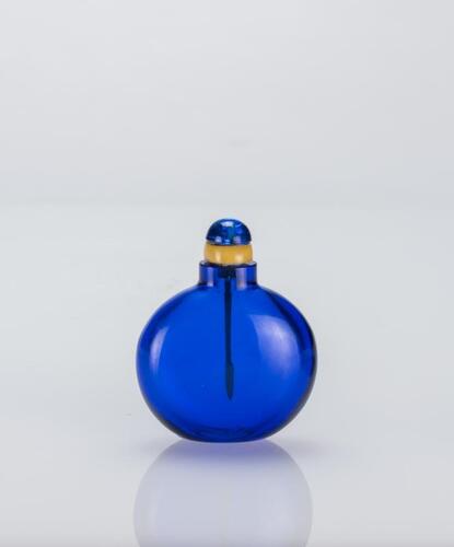 Qing-A Sapphire Blue Glass Snuff Bottle