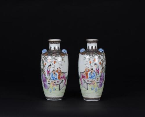 Late Qing/Republic-A Famille-Glazed ‘Figurs’ Double Handle Vase