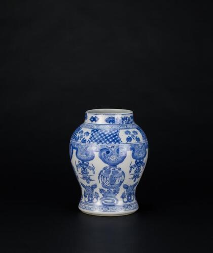 A Blue And White Jar "Qianlong Nian Zhi " Mark