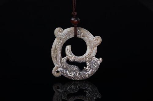 Antique-A Jade Chilung Pendant