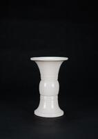 Qing- White Glaze Dehua Vase