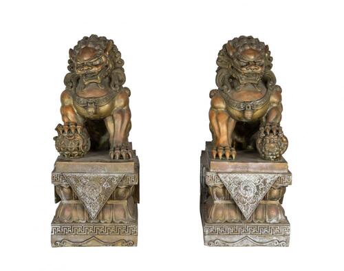 Late Qing/Republic- A Pair Of Solid Bronzed Lion