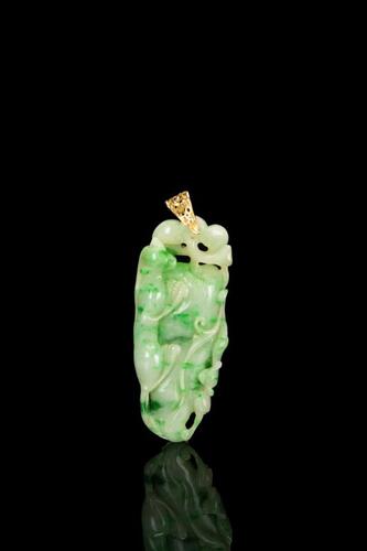 Republic- A Green Jadeite Carved Chi Lung Dragon Pendant