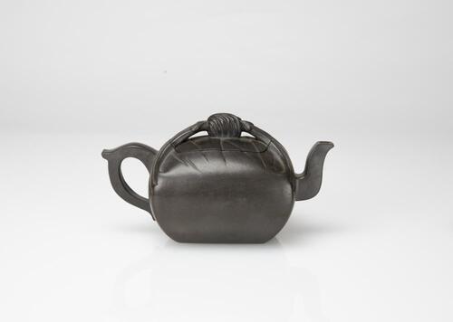 Zisha Bao Fu Tea Pot