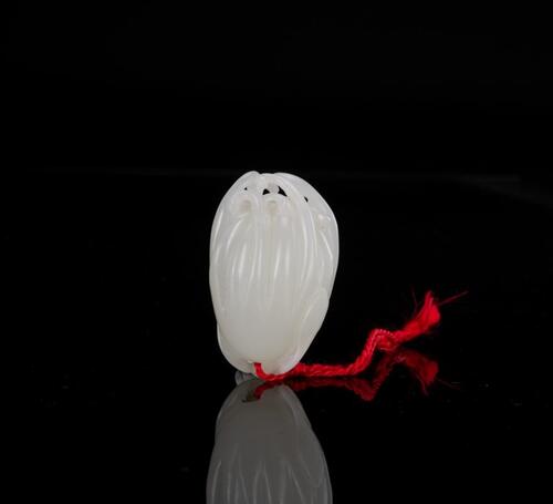 A White Jade Carved Bergamot Pendant