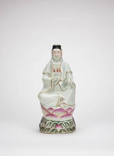 Republic - A Famille-Glaze White Cloth Quan Yin (Xu De Quan Hao) Mark