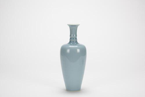 Kangxi - A Clair-De-Lune-Glazed Baluster Vase