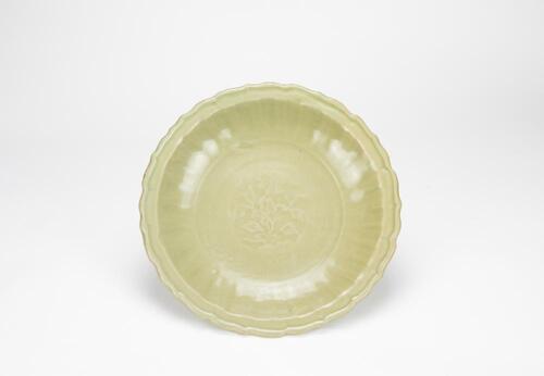 Ming - A Long Quan Celadon Mallow Shape Flower Pettern Dish