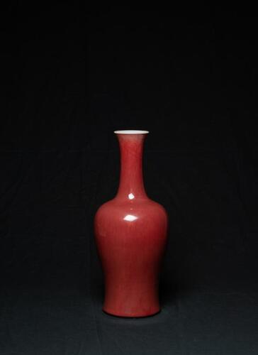 Late Qing /Republic - A Ox Blood Red Vase