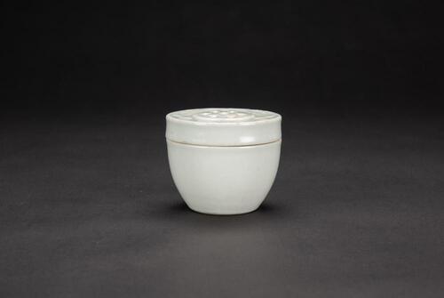 Qing - A White Glazed Lotus Cover Jar