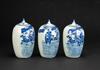 20th Century - A Group Of Three Blue And White Jars And Covers - 2