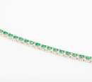 14K White Gold Emerald And Diamond Tennis - 4