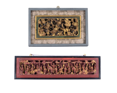 Late Qing/Republic-A Wood Gold Lacquer Carved �Three Kindom Warrior� And �Birds And Flower� Hanging Plque