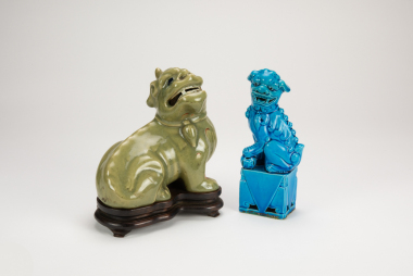 Qing - A Celadon Glazed Beast And Malachite Glazed Lion (2 Pcs)