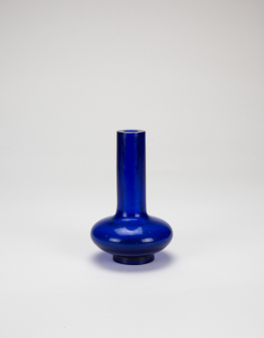 Late Qing - A Blue Glass Vase