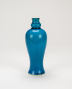 Qing-A Malachite Green-Glazed Vase - 4