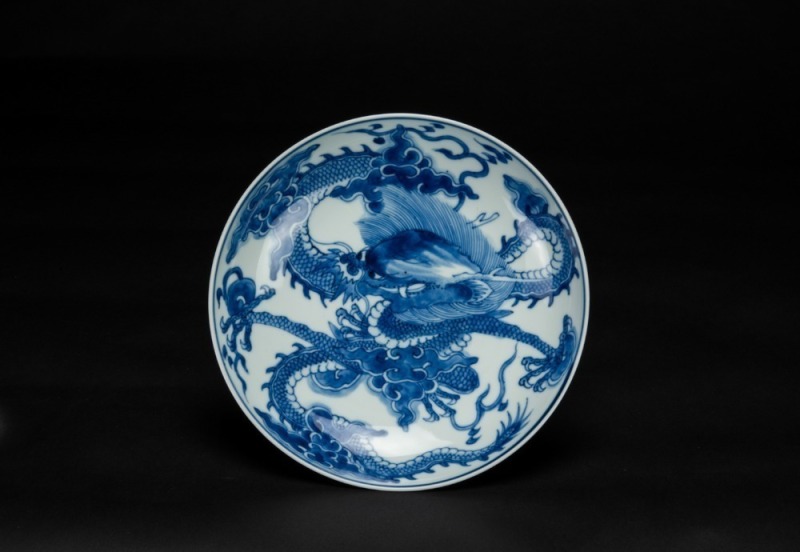 Qing Yongzheng - A Blue And White ‘Dragon And Wave’ Dish‘Da Qing Yongzheng Nain Zhi’ Mark