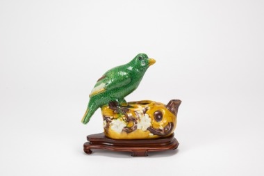 Qing - Verte San Cai ‘Bird And Plum’ Ewer (Woodstand)