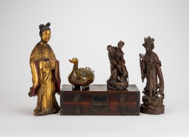 A Group Of Five Wood Carved Statue and Box(5 Pcs)