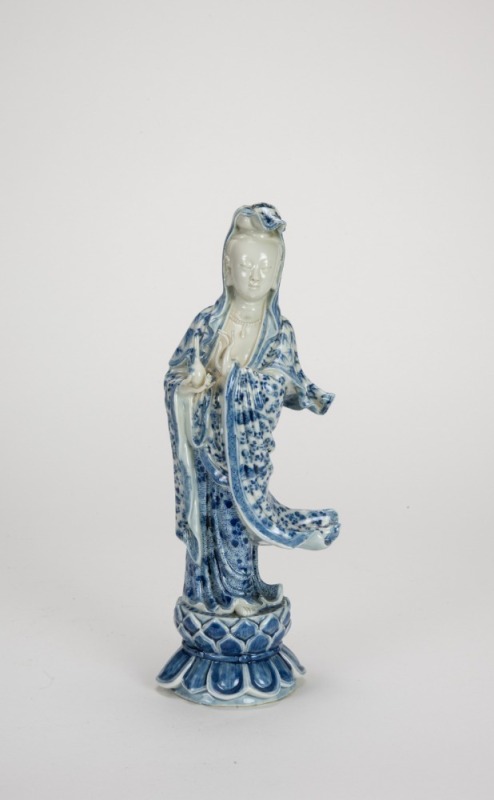 Late Qing - A Blue And White Guanyin.