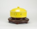 Late Qing/Republic - A Limon Yellow Glazed Cover Pot - 3