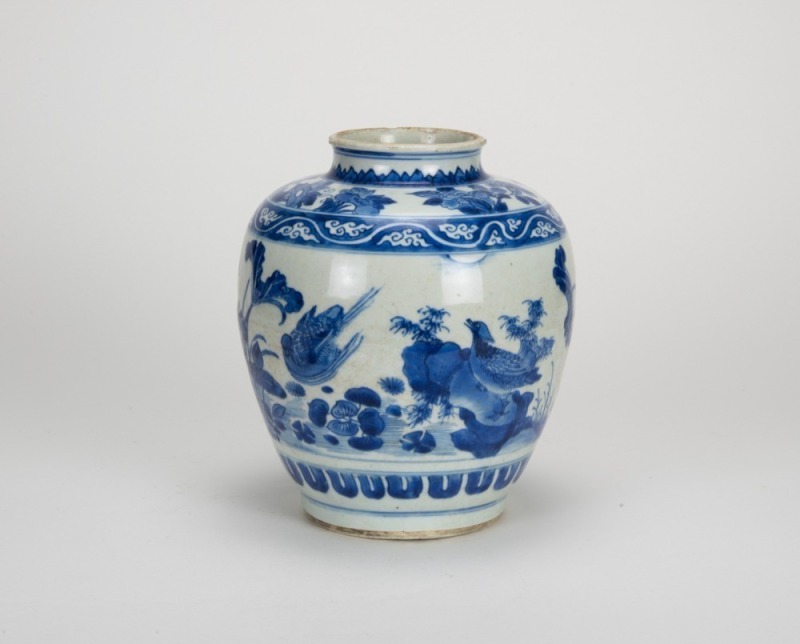 17th Century - A Blue And White ‘Lotus Pon With Mandarin Ducks’ Jar