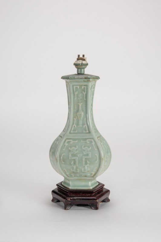 Qing - A Celadon Glazes Vase Lamp