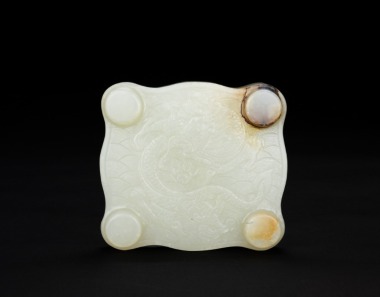 Qing - A White Jade Carved ‘Dragon’ Ink Pad