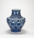 Late Qing/Republic - A Blue And White ‘Eight Treasure And Interlocking Flower’ With Double Handles Vase - 3