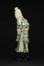 Qing Kungxi - A Famille - Verte Guanyin Statue (Woodstand) - 6