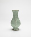 Song - A Very Rare Guan - Type Longquan Celadon Pear - Shaped Vase - 2