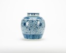 Qing Dynasty - A Blue And White ‘Floral Scroll’ Cover Jar - 2