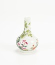 Qing Jiaqing And Of Period - A Famille-Glazed ‘Floral’ Vase. - 4