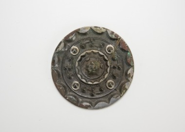 Westren Han - A Bronze Mirror