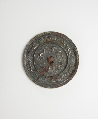 Tang Dynasty - A Bronze Mirror With Four Beast And Grape