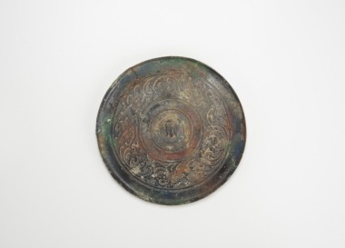 Warring State Periods-A Bronze Mirror With Dragons’